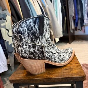 LIBERTY Black Cowhide Ankle Boots